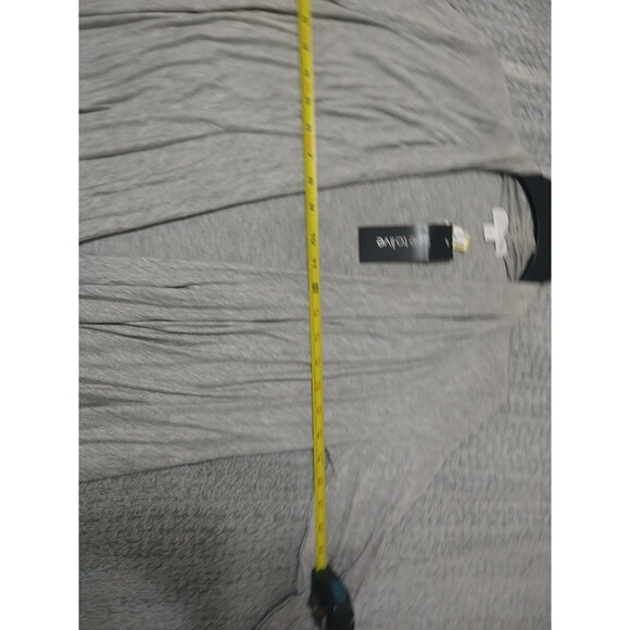 Free To Live V neck Cowl Long Sleeve Top Nwt Gray Small Comfy Classy - Picture 8 of 9